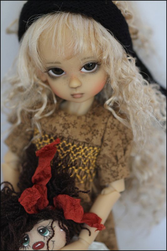 Открыт предзаказ на солнечных Лилли и Милли от Kaye Wiggs (фото 9)