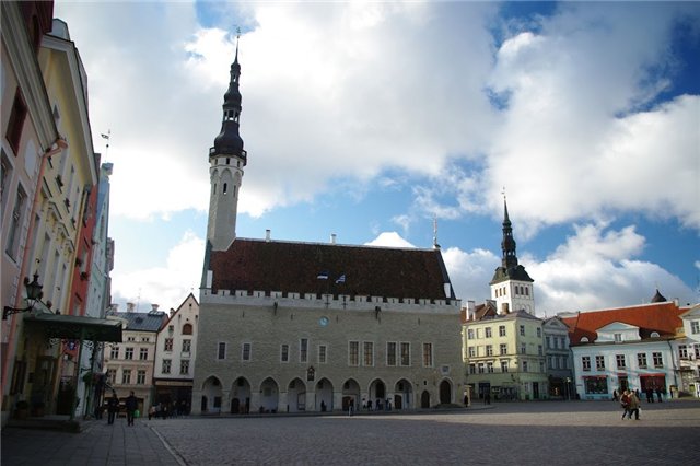 Средневековый Таллинн-город живой истории