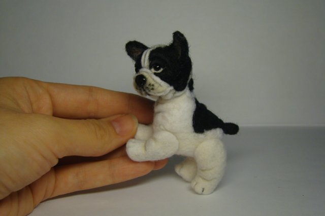 Маленький, но важный. Авторская игрушка валянием из шерсти (фото 7)