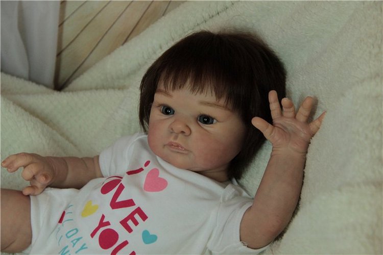 Джулия - малышка из молдика Jill от Adrie Stoete