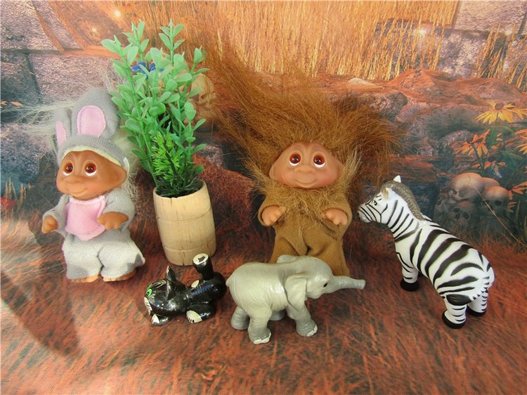 Когда я буду именинник, куплю я хвостик за полтинник. Мне продавец измерит рост и подберет по росту хвост