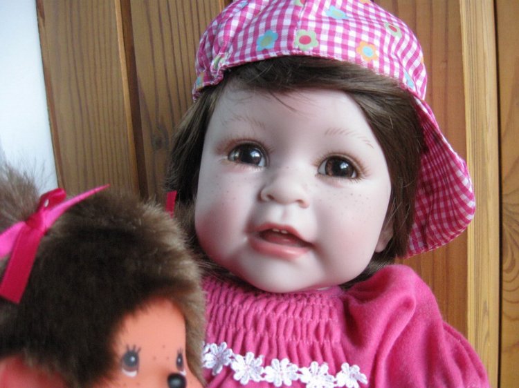 Разные детки Адора одного молда