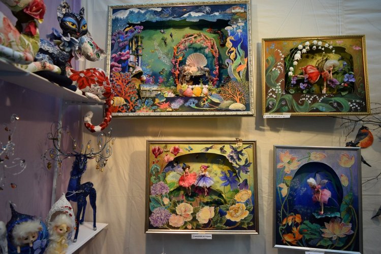 VII Московская международная выставка "Искусство Куклы". Портреты кукольной души или незримый диалог