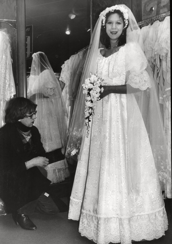 Продолжение... Как менялась мода на свадебные платья