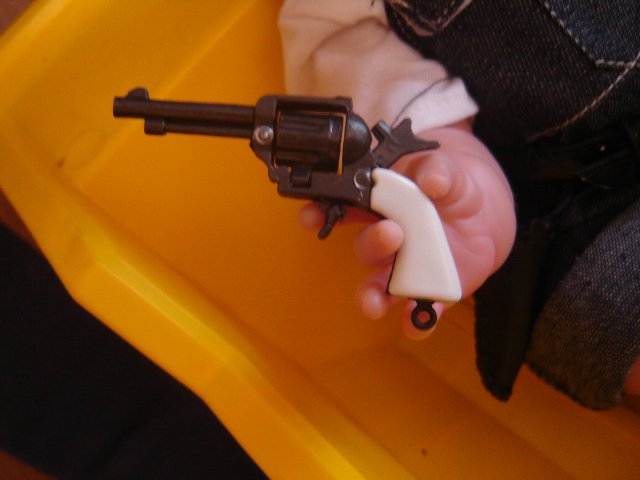 Шериф и его помощник против Мистера Лягуха. Куклы Berenguer