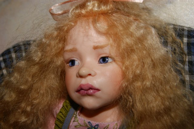 Dale Zentner - OOAK характерная куколка на диванчике