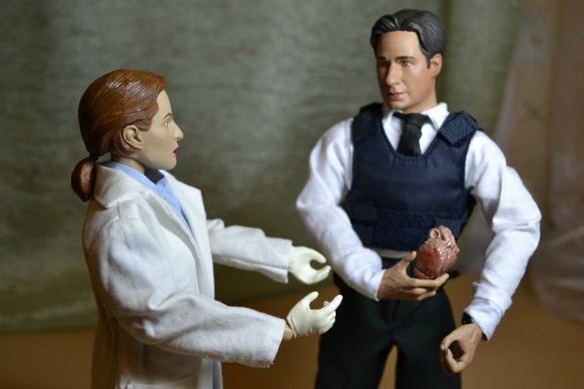 Сериал "Секретные материалы" - Х-files: агент Маудер и агент Скалли