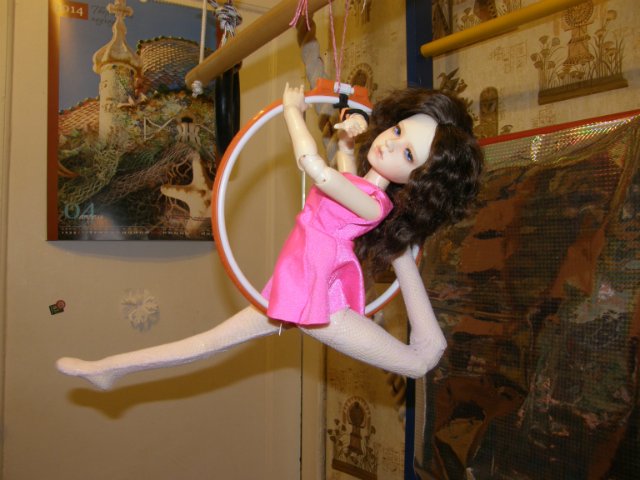 Гимнастка в кольце (фото, видео). МСД, Islanddoll (фото 5)