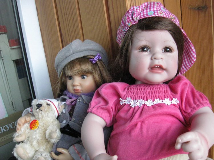 Разные детки Адора одного молда