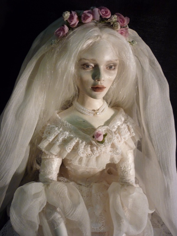 Матильда - загадочная обитательница старинного поместья (фото 8)