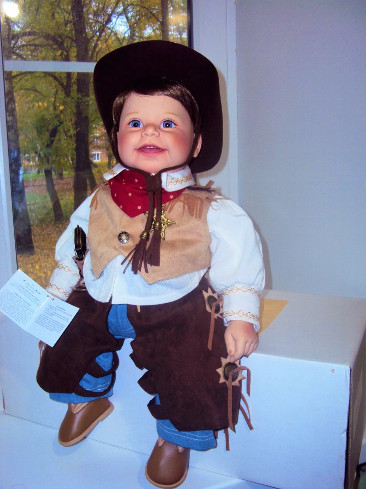 Осенняя фотосессия — Куклы Adora (Адора): коллекционные виниловые