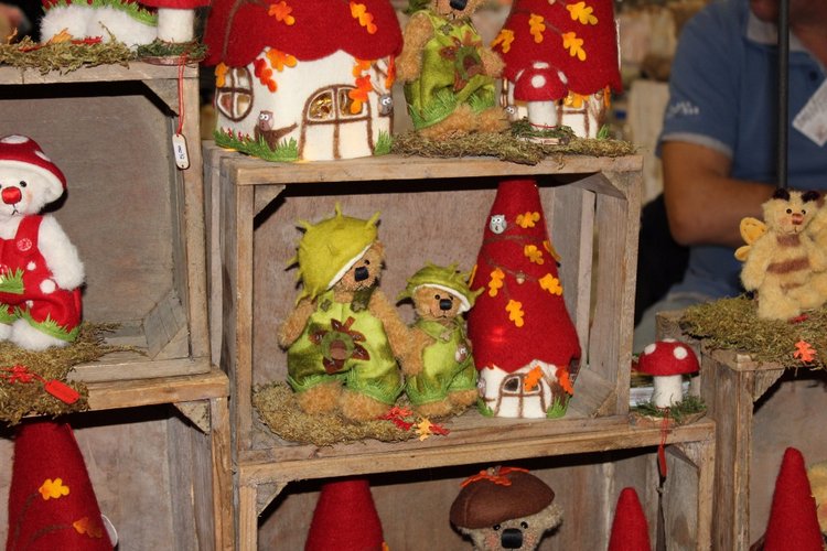 Все на выставку! Продолжение: Куклы и мишки