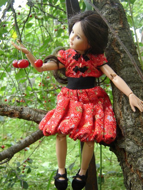 Компромисс: моя первая БЖД: Люси - Senson doll, в гостях на даче