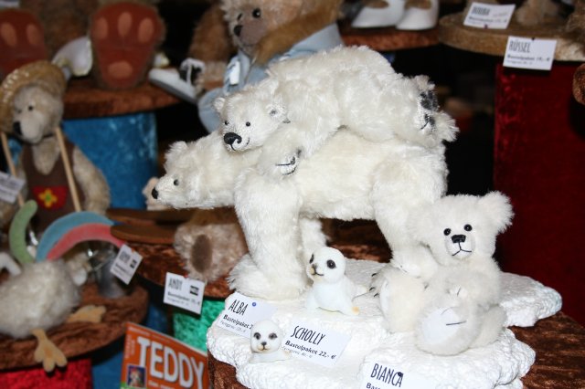 Международная выставка кукол и мишек Тедди - часть вторая | Бэйбики Международная выставка кукол и мишек Тедди - часть вторая