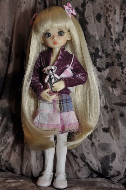 "Говорят под Новый год, что не пожелается..." - пятый тиник от Kaye Wiggs Millie fairskin у нас дома