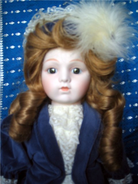 Фарфоровая Музыкальная куколка от Joanna Hartstein (фото 5)