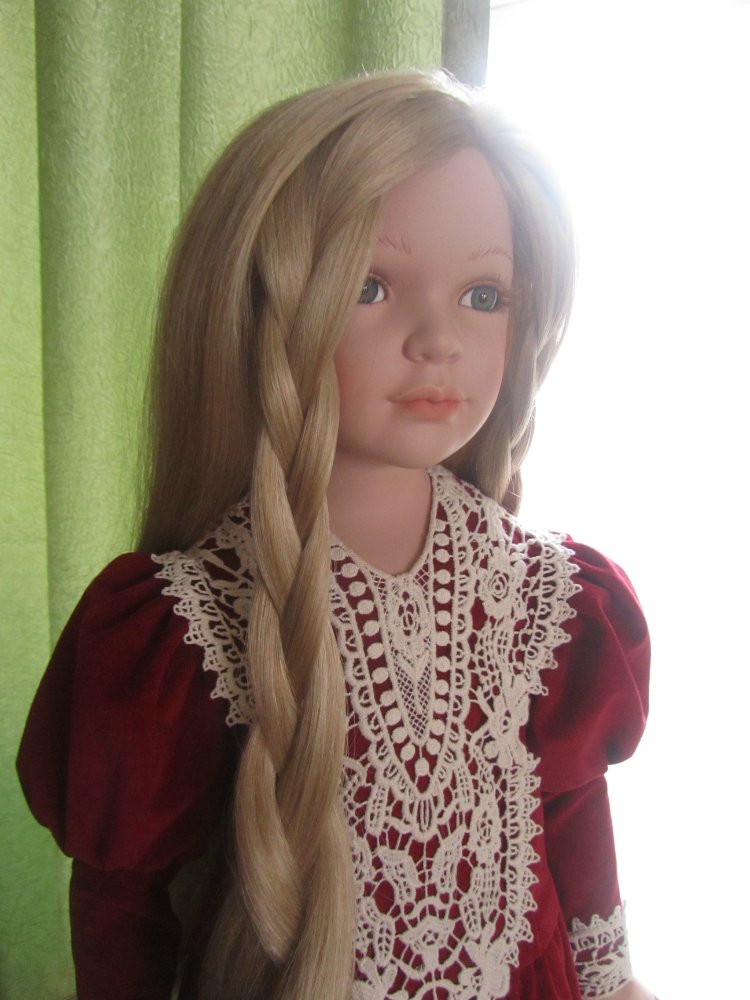 Фарфоровая кукла Ева - "реверанс позапрошлому веку"