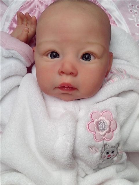 Любопытная малышка или неожиданный для меня молд