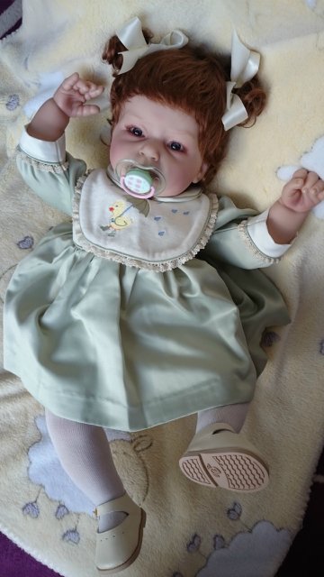 "У меня режутся зубки". Очень редкая девочка от Ли Миддлетон - Teething Blues (фото 9)