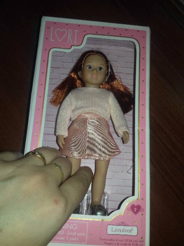 Обзор куклы Lori (Лори) London от Battat | Бэйбики Обзор куклы Lori (Лори) London от Battat