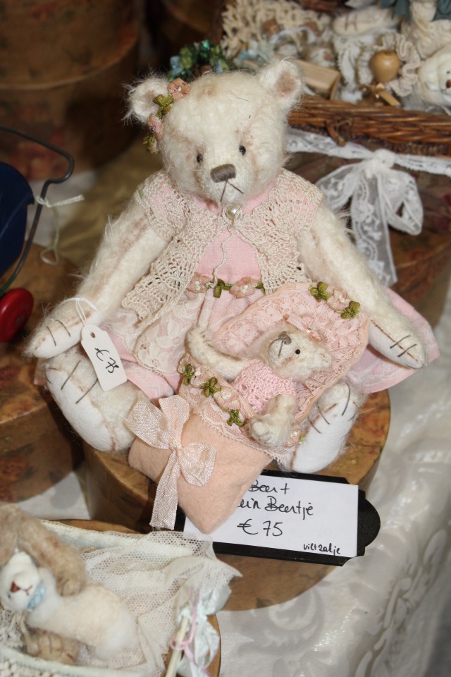 Выставка мишек, кукол и кукольной миниатюры в Голландии 2017 - часть пятая