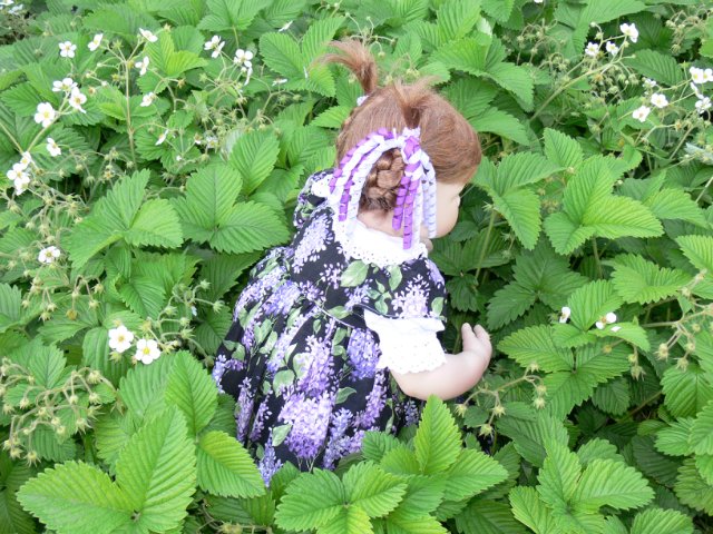 Как мы с Тиффани гуляли у мамы. Lee Middleton doll