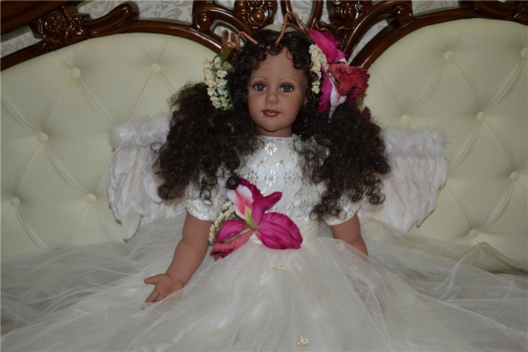 Ангелы Файзах Спанос. Blessings Bloom Around Me