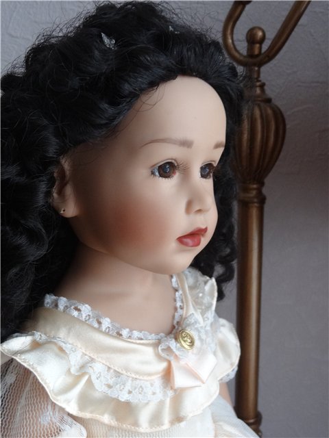 Принцесса Сессиль-королева среди Снегурочек)