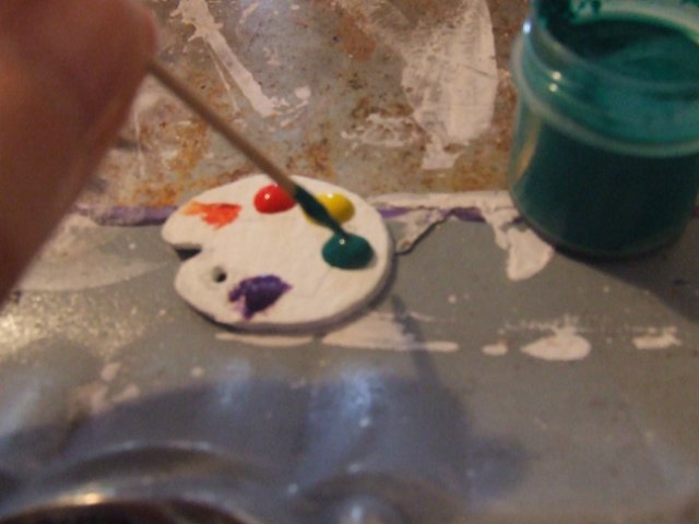 Мастер-класс "Создание принадлежностей для художника. Масштаб 1:12"