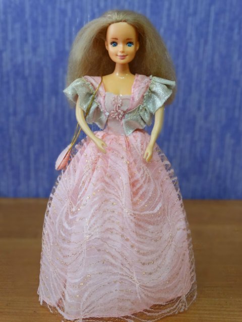 Бэтти и Сэнди 90-х годов — Куклы Barbie (Барби): Looks