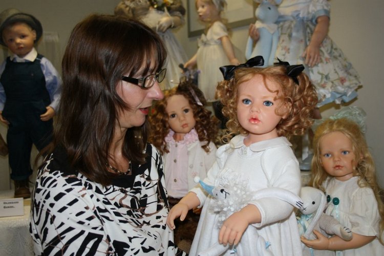 Летняя встреча коллекционеров в магазине Гюнзел, Голландия. Продолжение второй части. Куклы Hildegard Gunzel