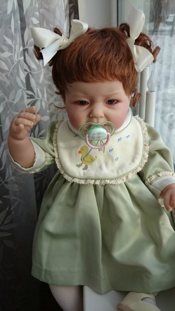 "У меня режутся зубки". Очень редкая девочка от Ли Миддлетон - Teething Blues