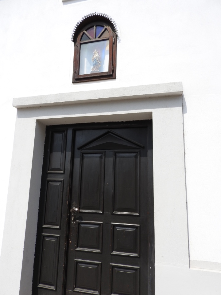 Словения, Светланка и маленький «герой» в одном ботинке