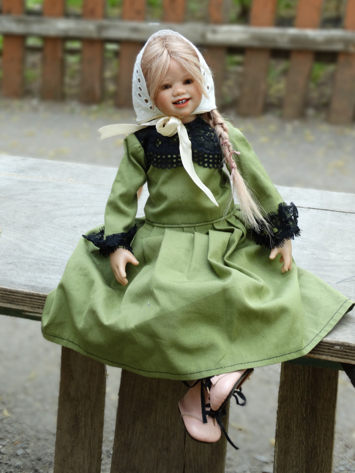 Девочки из разных эпох. Куклы Аннет Химштедт. Или с любимыми не расставайтесь