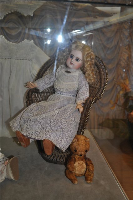 Выставка антикварных кукол - "Дорогами снежных лун" | Бэйбики Выставка антикварных кукол - "Дорогами снежных лун"