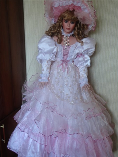 Блистательная Rapture. Коллекционная фарфоровая кукла Русти (Rustie) (фото 5)