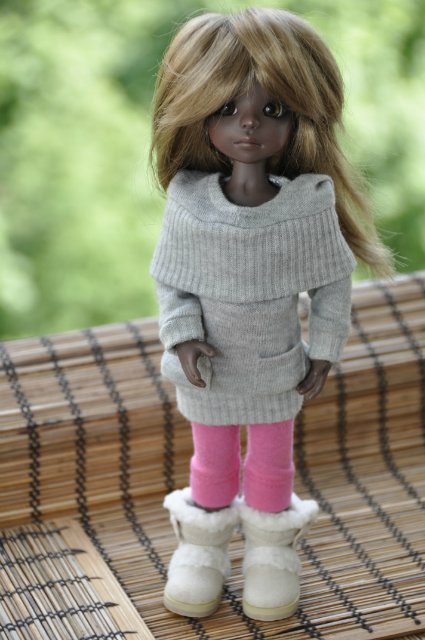 Изюм в шоколаде - Nutmeg Dark Tan от Кайе Виггз. Маленькая прелестница