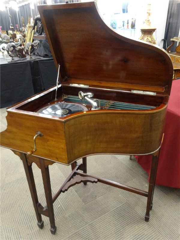 Международная выставка антиквариата и винтажа - World Wide Antique and Vintage Show 2016. Денвер, Колорадо. Фоторепортаж