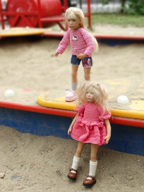 Маленькая прогулка маленьких Химочек