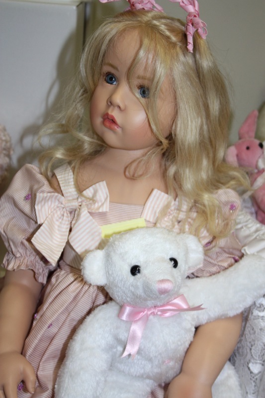 Августовская встреча в клубе коллекционеров с фрау Hildegard Gunzel. Часть 4. О планах на следующий год и подписи кукол