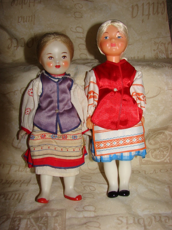Куклы из далекого СССР .Кукла фабрики Ленигрушка + 4 неопознанных объекта