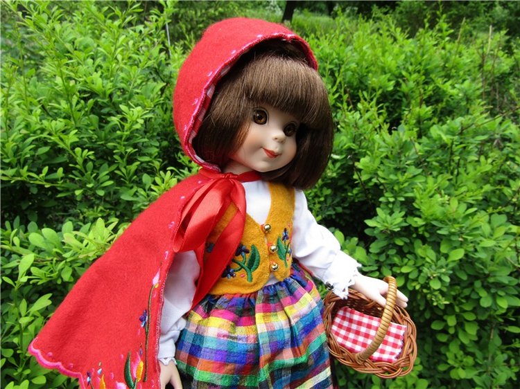 Красная Шапочка - милая лапочка. По следам конкурса Кукла, как сказочный персонаж