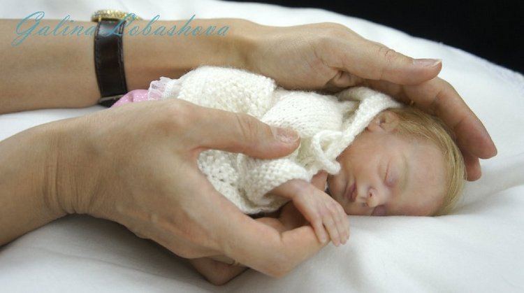 Моя "Горошина"- мини реборн Галины Лобашовой