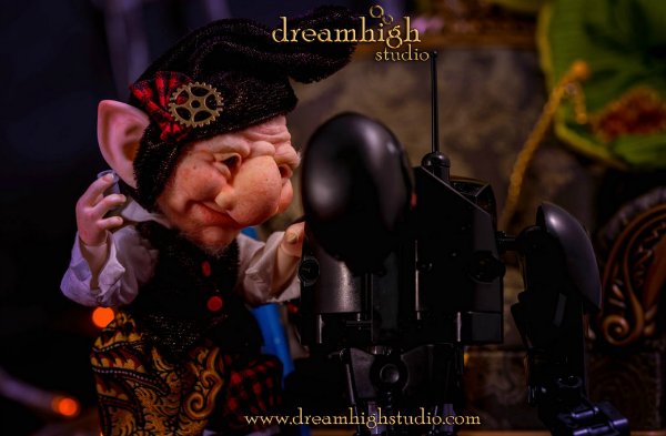 Часовых дел мастер BEN от DreamHigh Studio (фото 5)