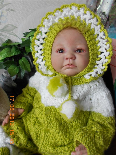 Моя новая вязалочка для малышки реборн (фото 4)