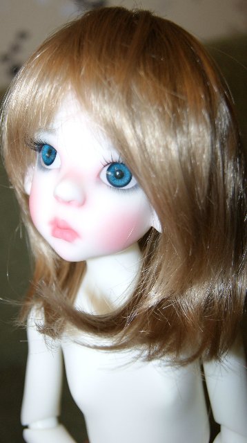 Карамель и сливки - две Лайлочки White Elf and Human Tan Kaye Wigs