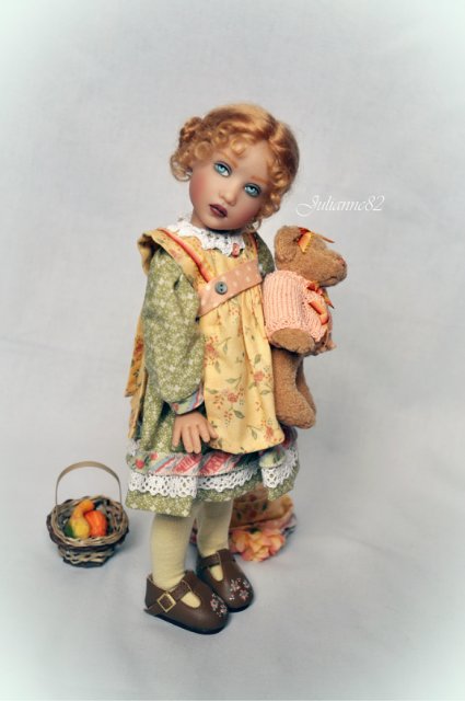 Оливия - девочка от Helen Kish