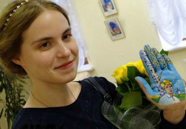 Рисунки на ладони. Авторские работы Светланы Колосовой