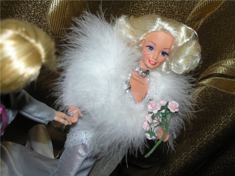 Моя Барби 90-х "Barbie Silver Screen" и ее небольшая история