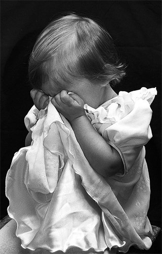 Девочка, которая все время плачет или авторская кукла Сюзан Липл (Susan Lippl) (фото 3)